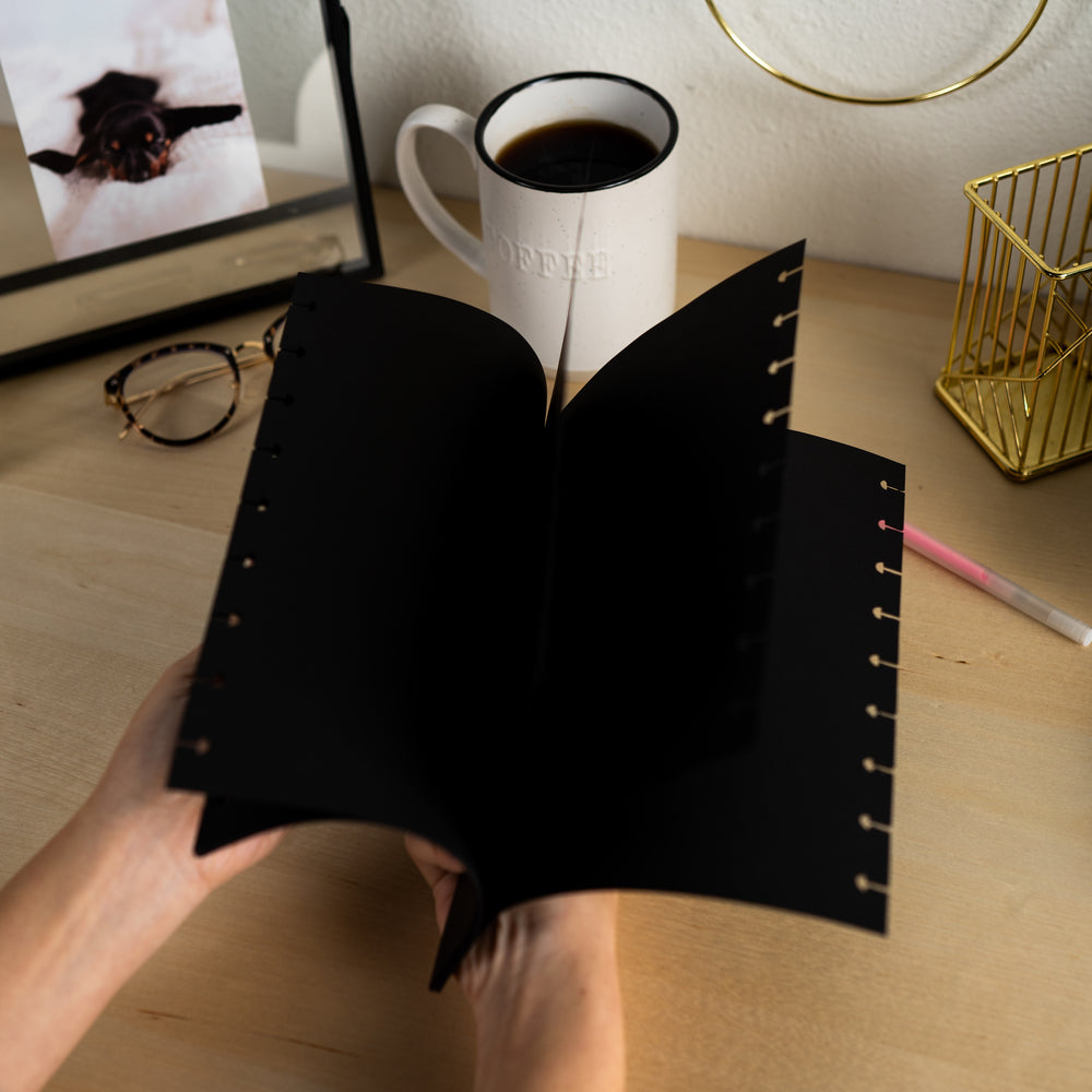 Everyday Black Classic Filler Paper - Blank Paper - 24 Sheets