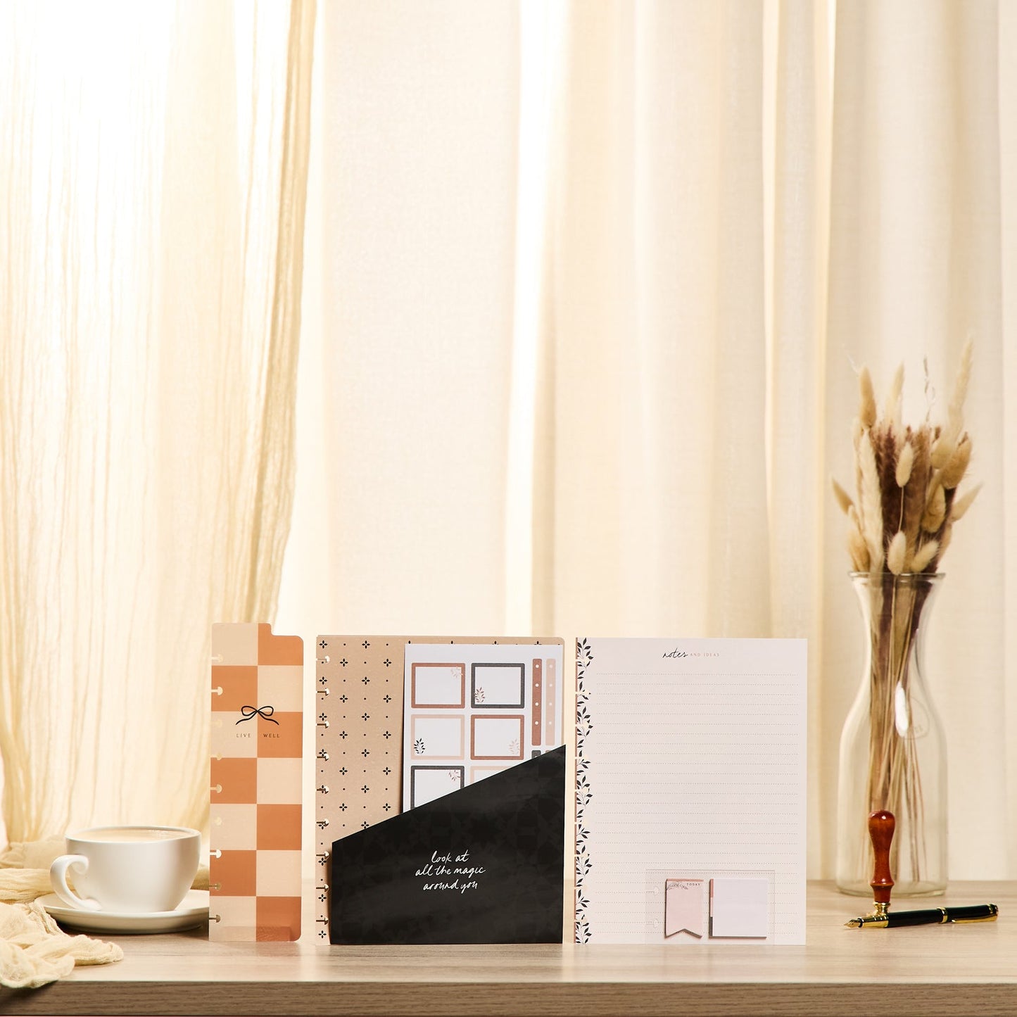 Modern Charm - Classic Accessory Pack